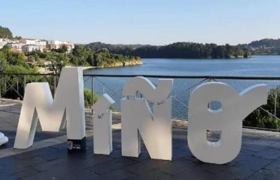 Piso Dos Playas Mino Lägenhet Exteriör bild