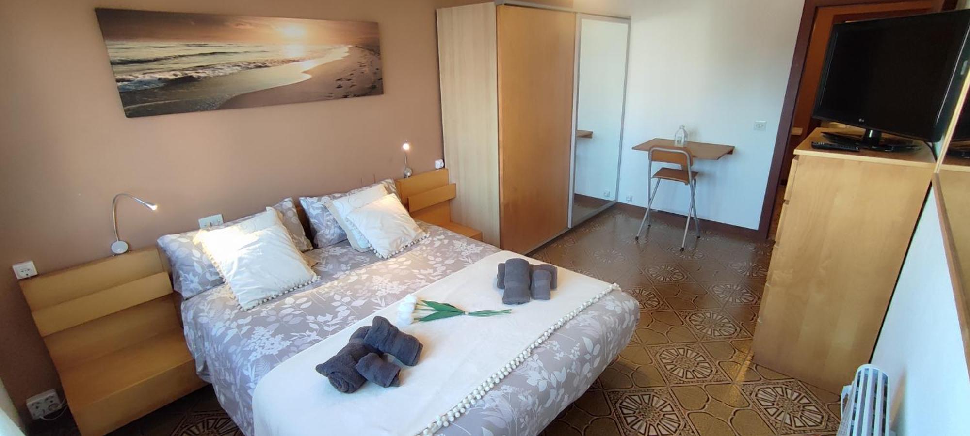 Piso Dos Playas Mino Lägenhet Exteriör bild